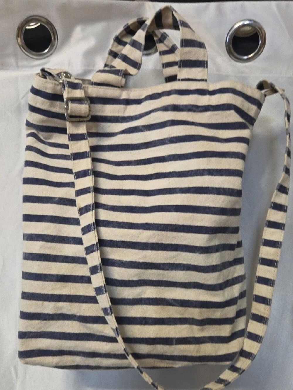 BAGGU striped canvas