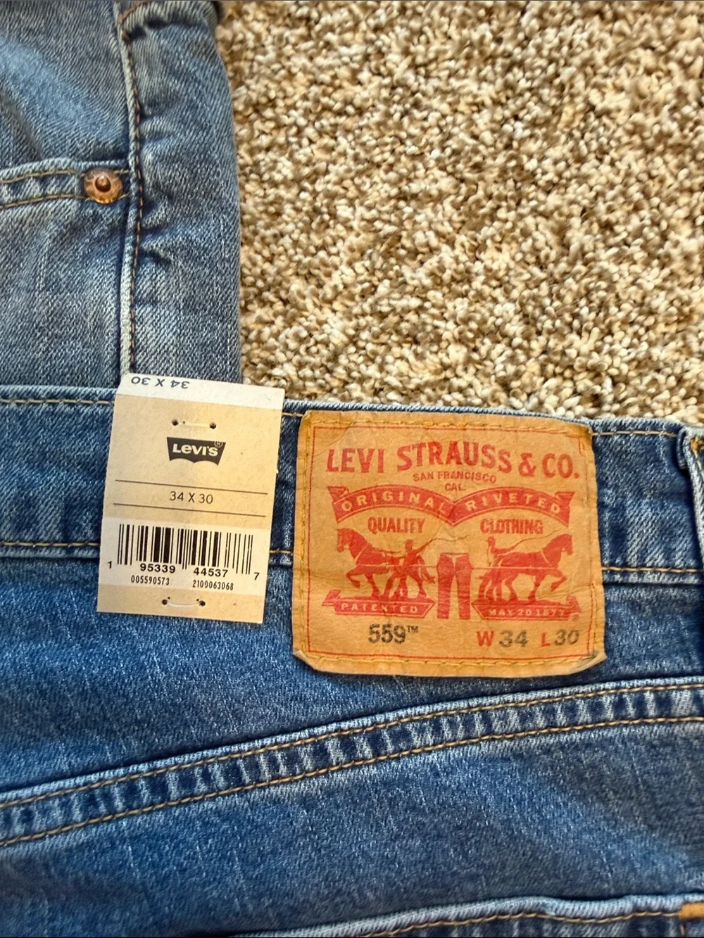 Levis levi straight