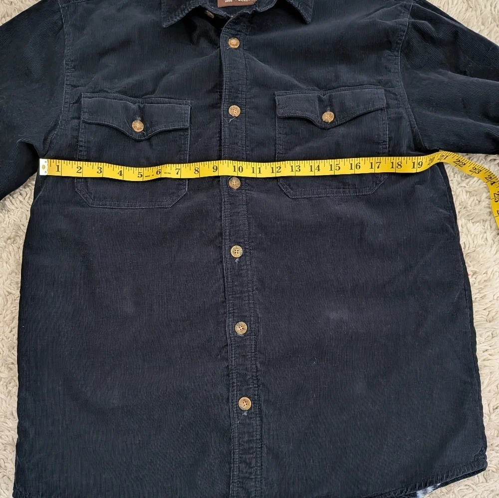 Levis discoloration has size