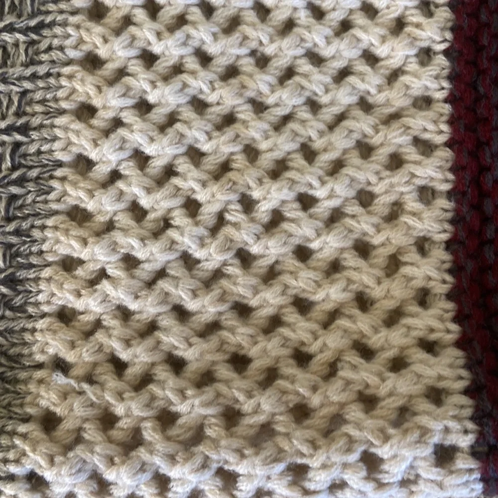 Source Unknown nwot knit