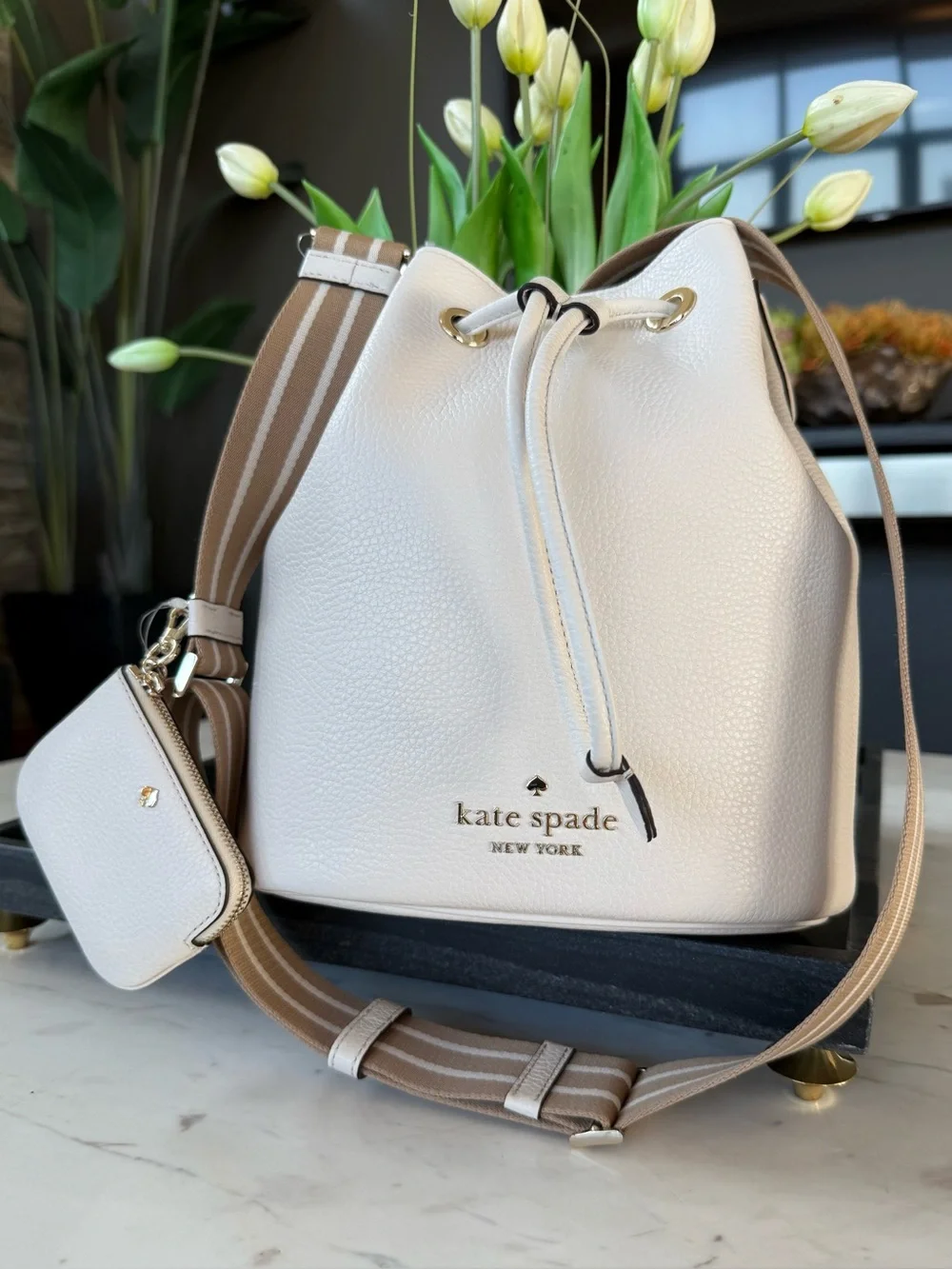 New Kate Spade Rosie Leather Large Bucket Bag Parchment