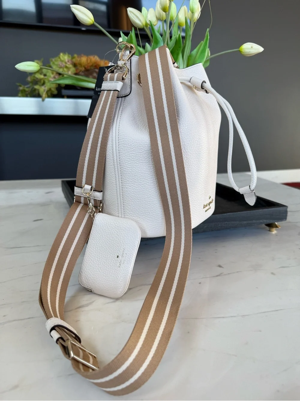 New Kate Spade Rosie Leather Large Bucket Bag Parchment