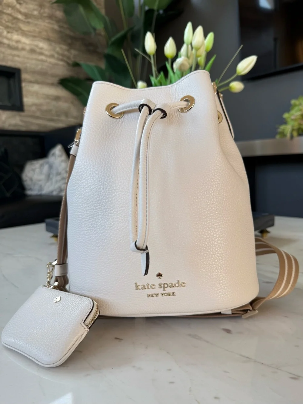 New Kate Spade Rosie Leather Large Bucket Bag Parchment