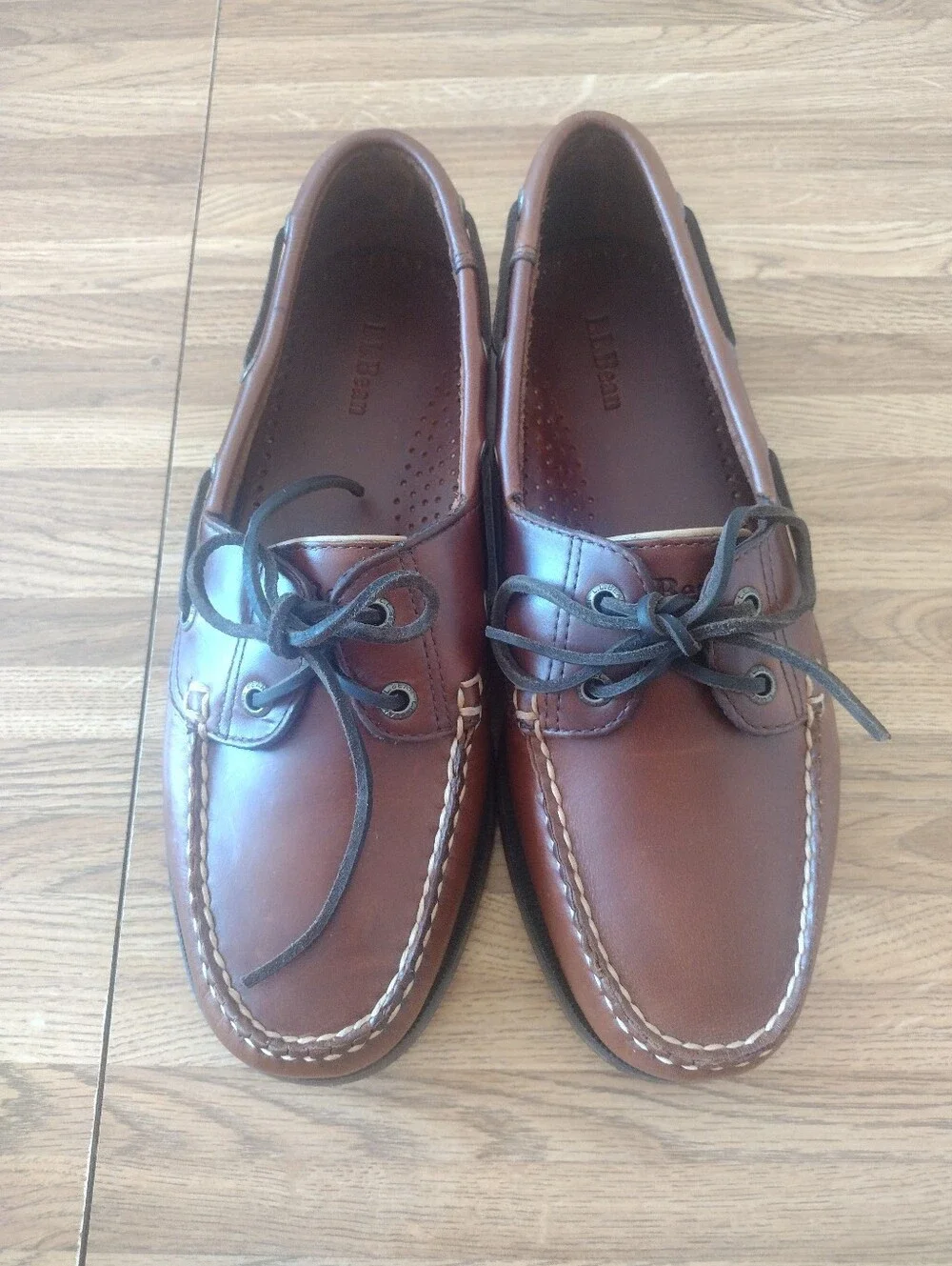 Men's Size 9.5 L. L. Bean Casco Brown Leather Boat Shoes