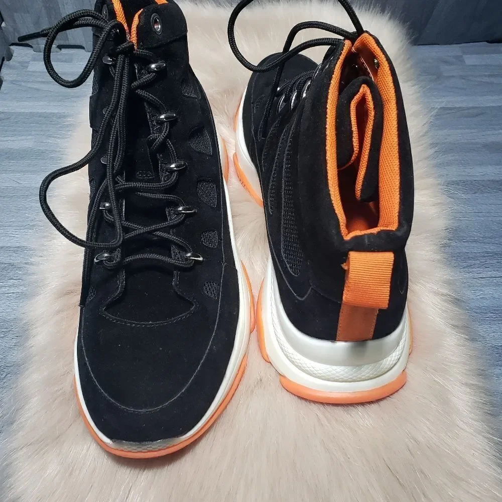 Steve Madden from sneaker see