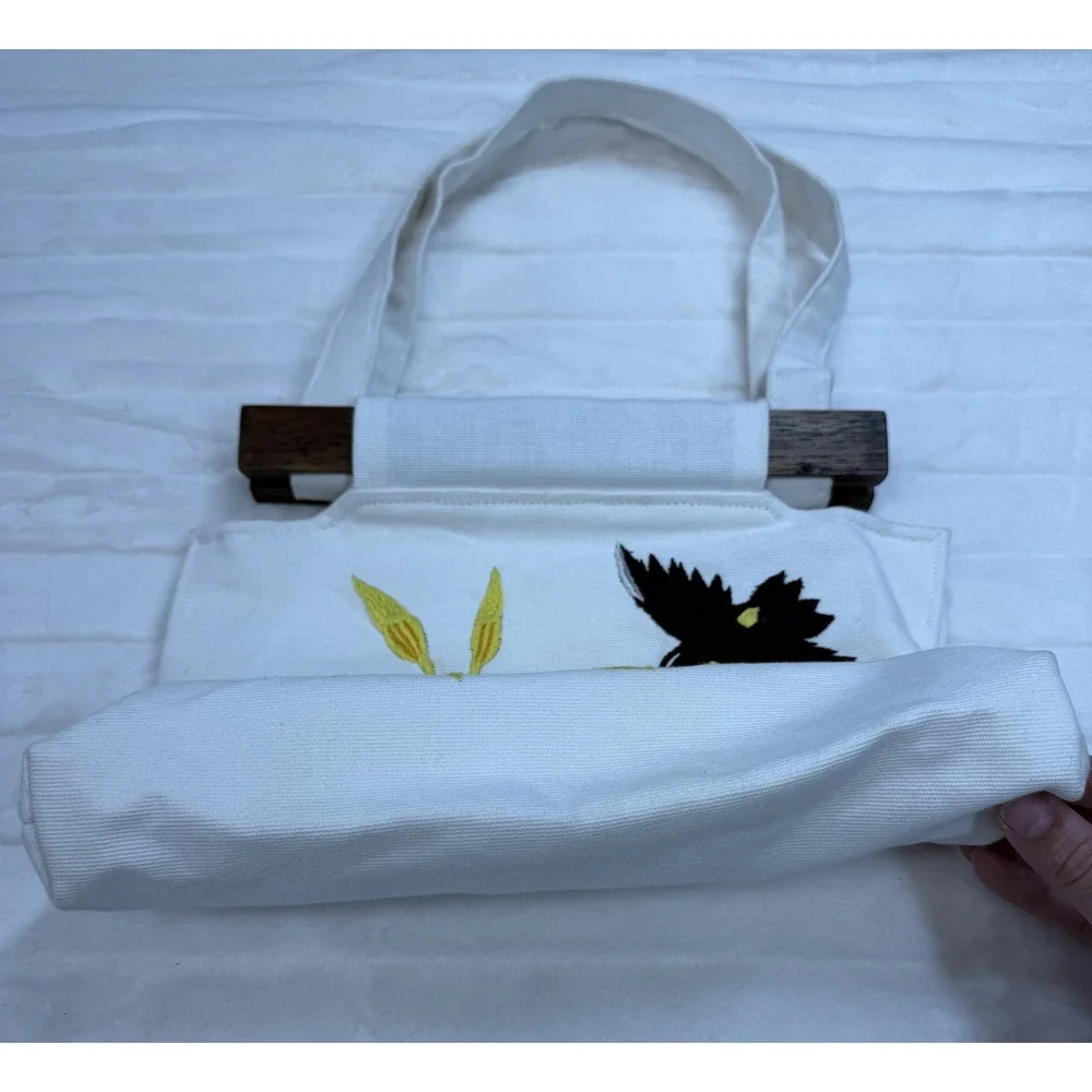 Embroidered Canvas Tote‎ Bag Womens White Yellow Flower Bird Wood Handle Purse