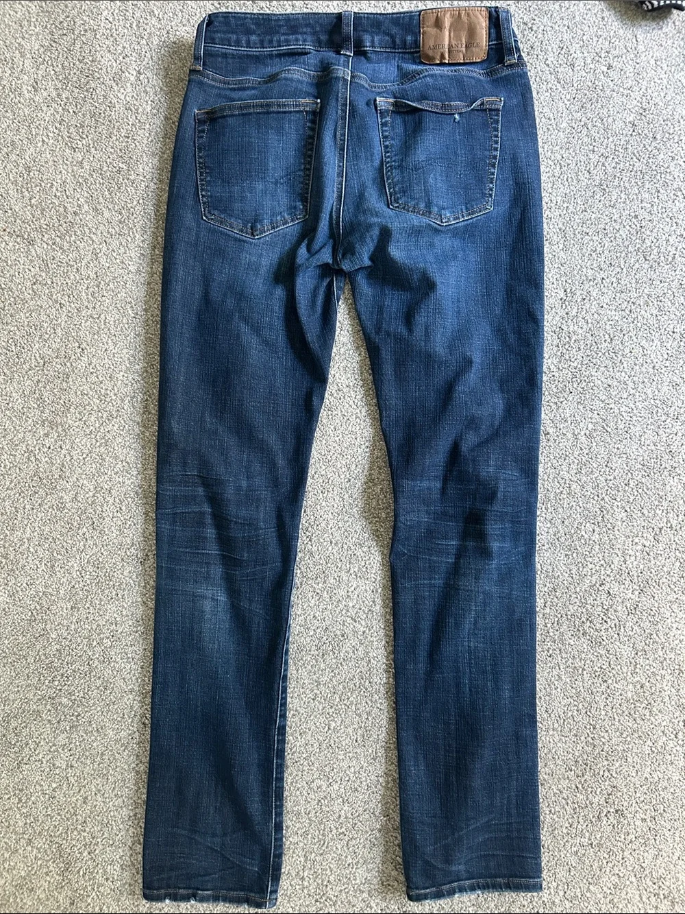 American Eagle Distressed Dark Wash Jeans