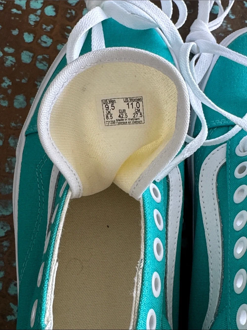 Vans custom teal classic