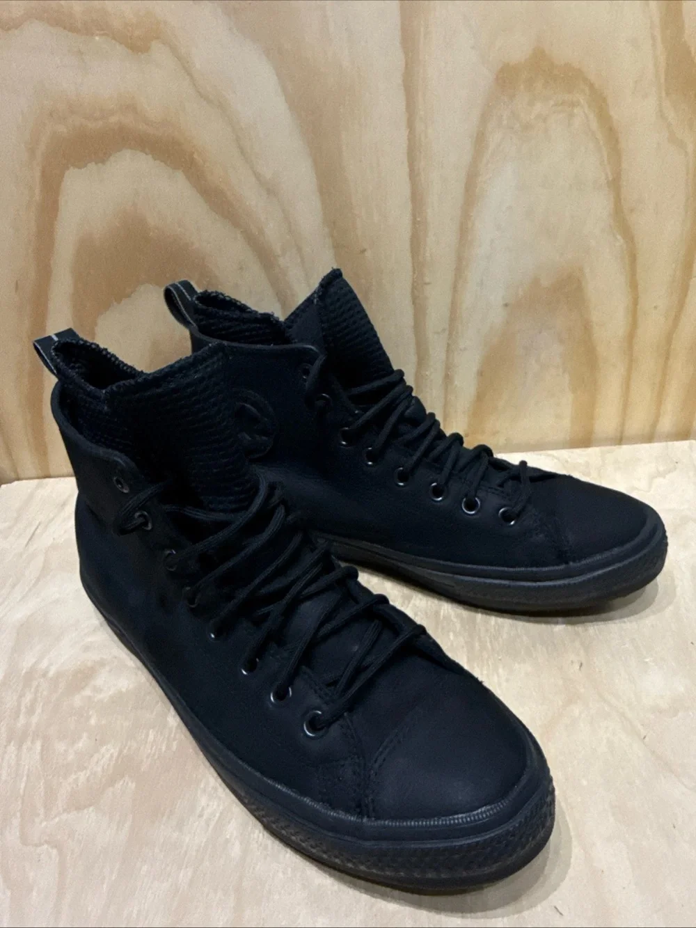 Converse material provide star