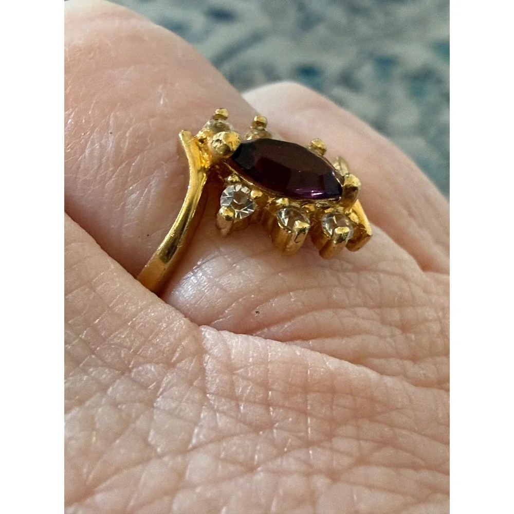 N/A vintage gold