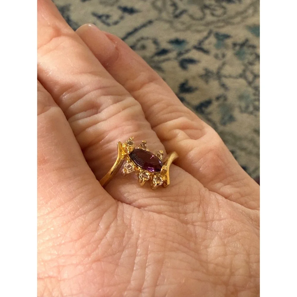 N/A vintage gold