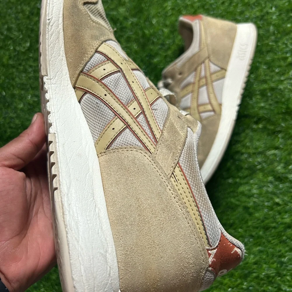 ASICS Lyte Classic Sand Cream Men's Size 13 Suede Mesh Sneakers 1203A611-200