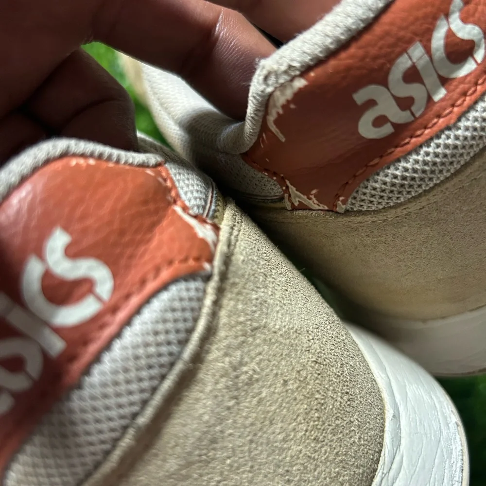 ASICS Lyte Classic Sand Cream Men's Size 13 Suede Mesh Sneakers 1203A611-200