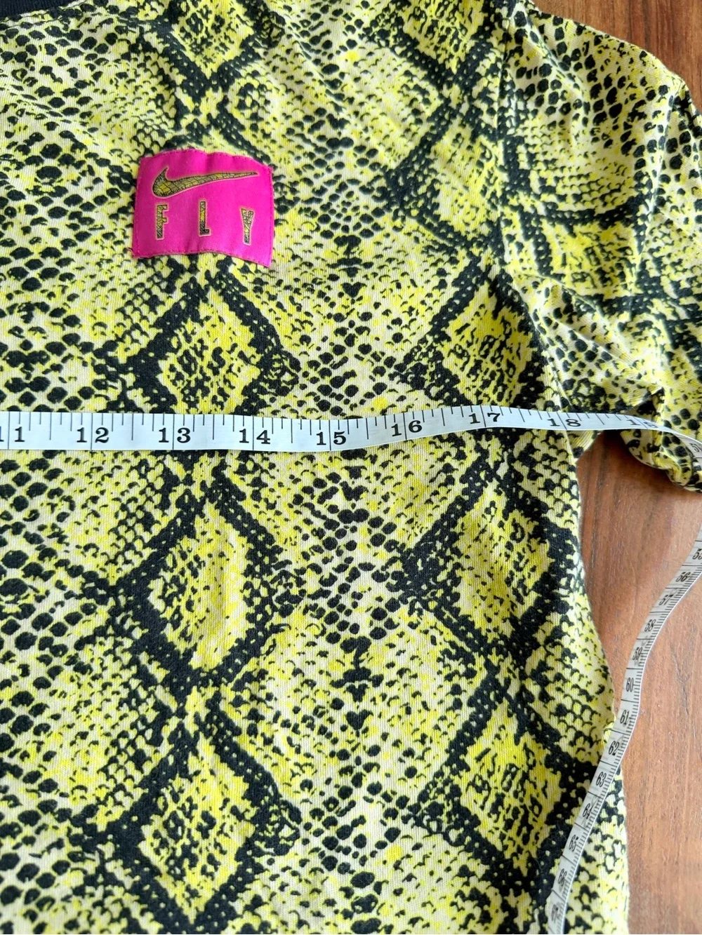 Nike women yellow