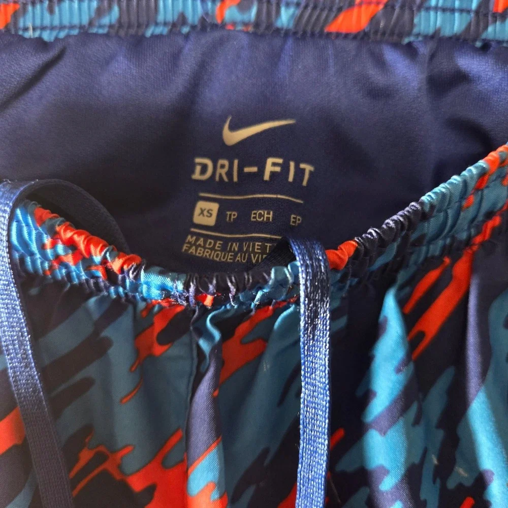 Nike Dri-FIT Running Shorts Womens XS Blue Orange Abstract Camo Athletic Gym