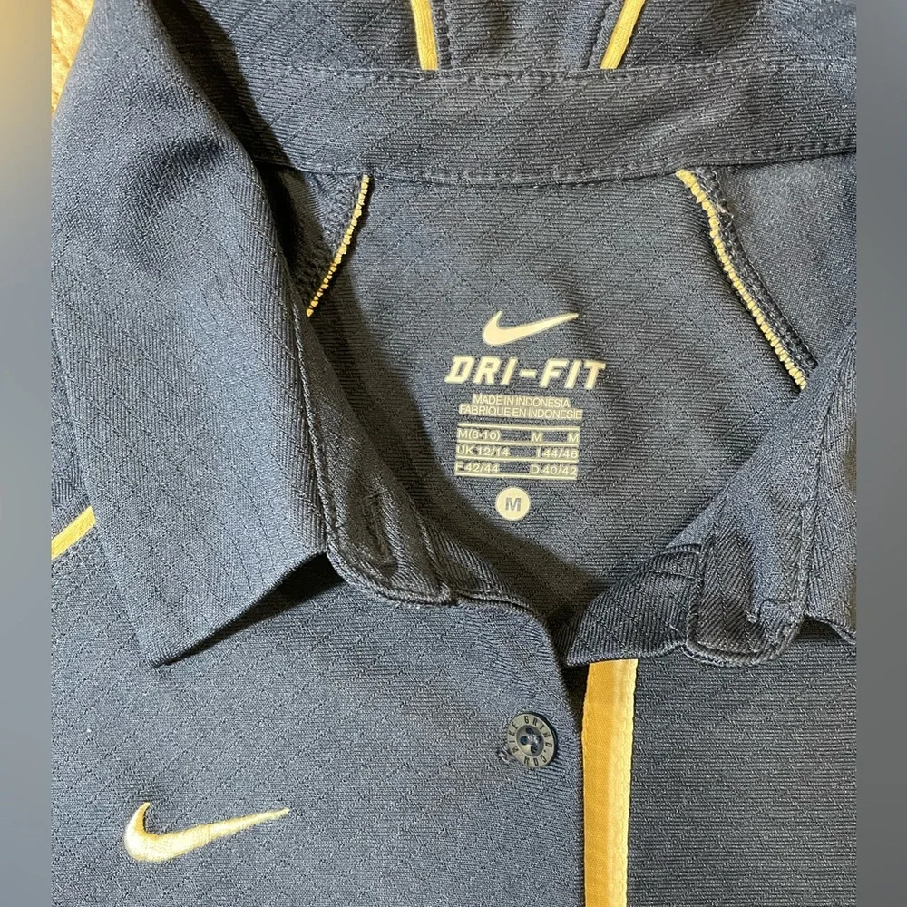 Nike swoosh embroidered