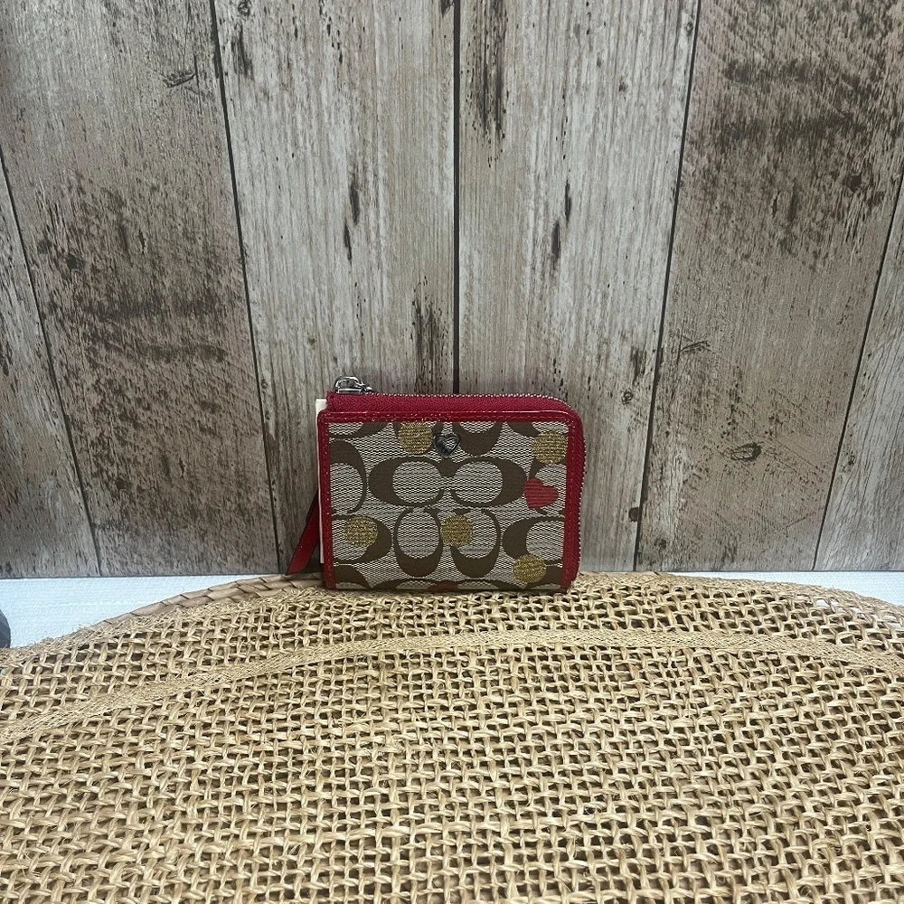 Coach Signature Heart Print Zip Around Small Wallet Red