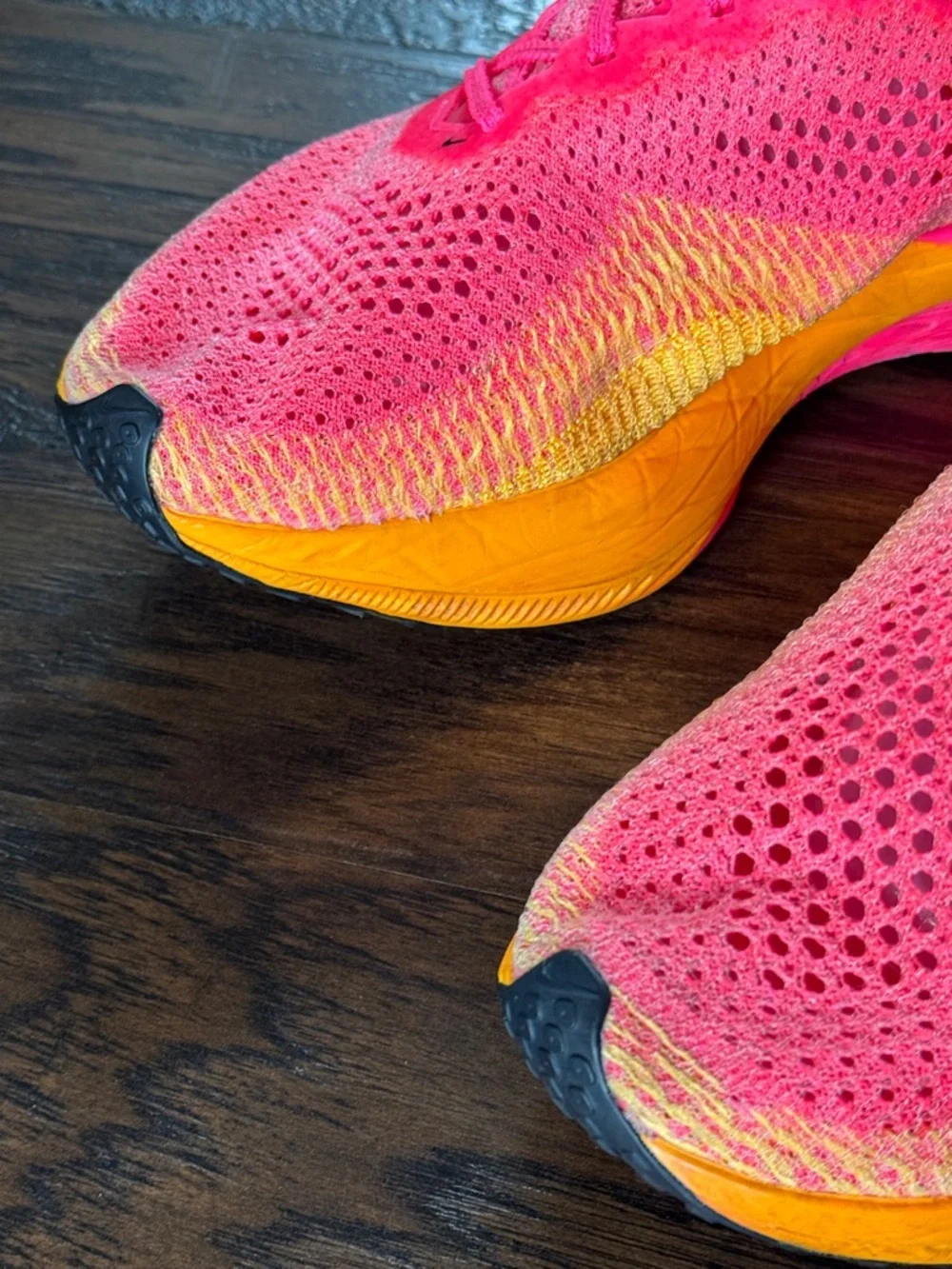 Nike lightweight knit