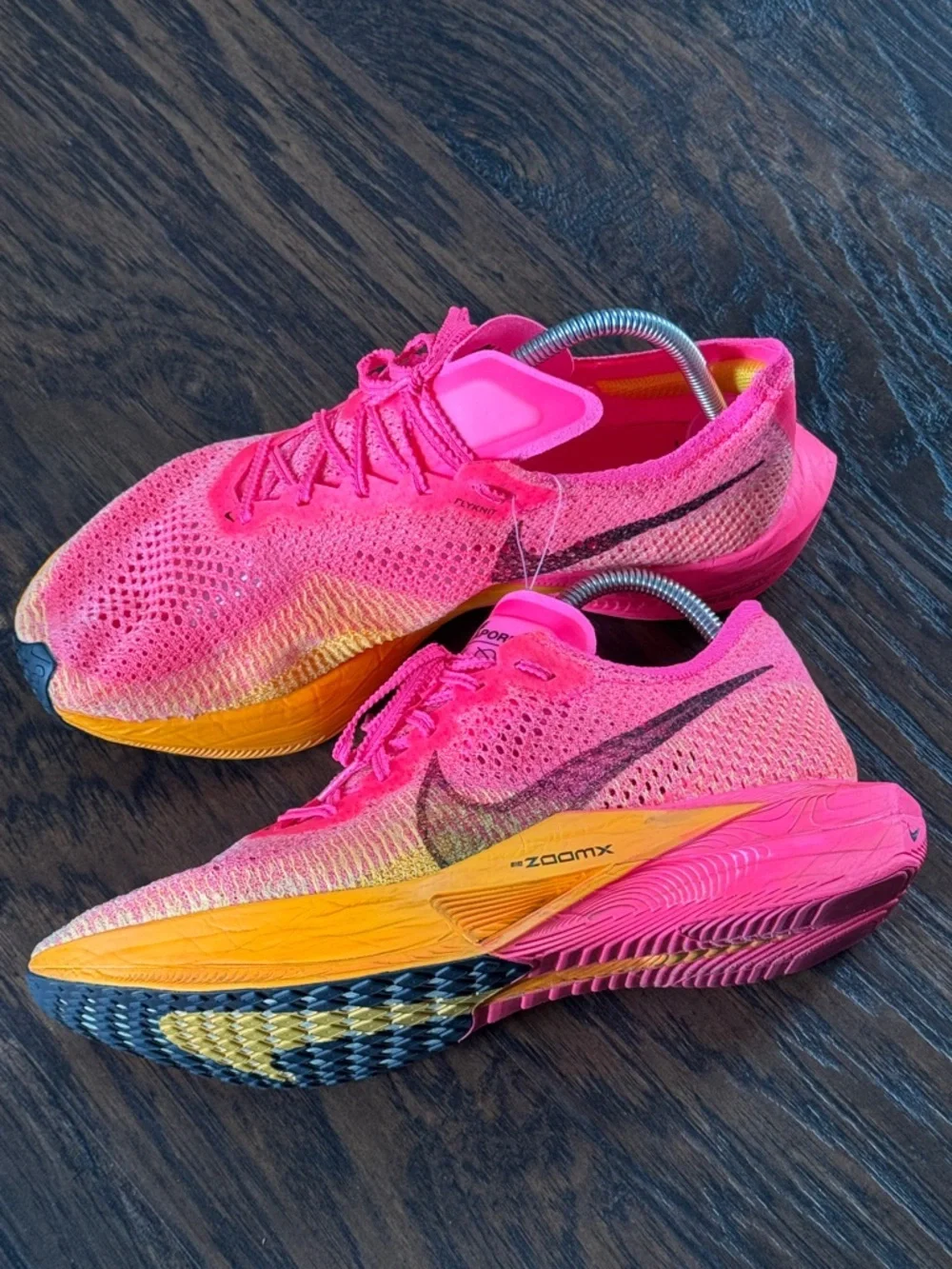 Nike lightweight knit