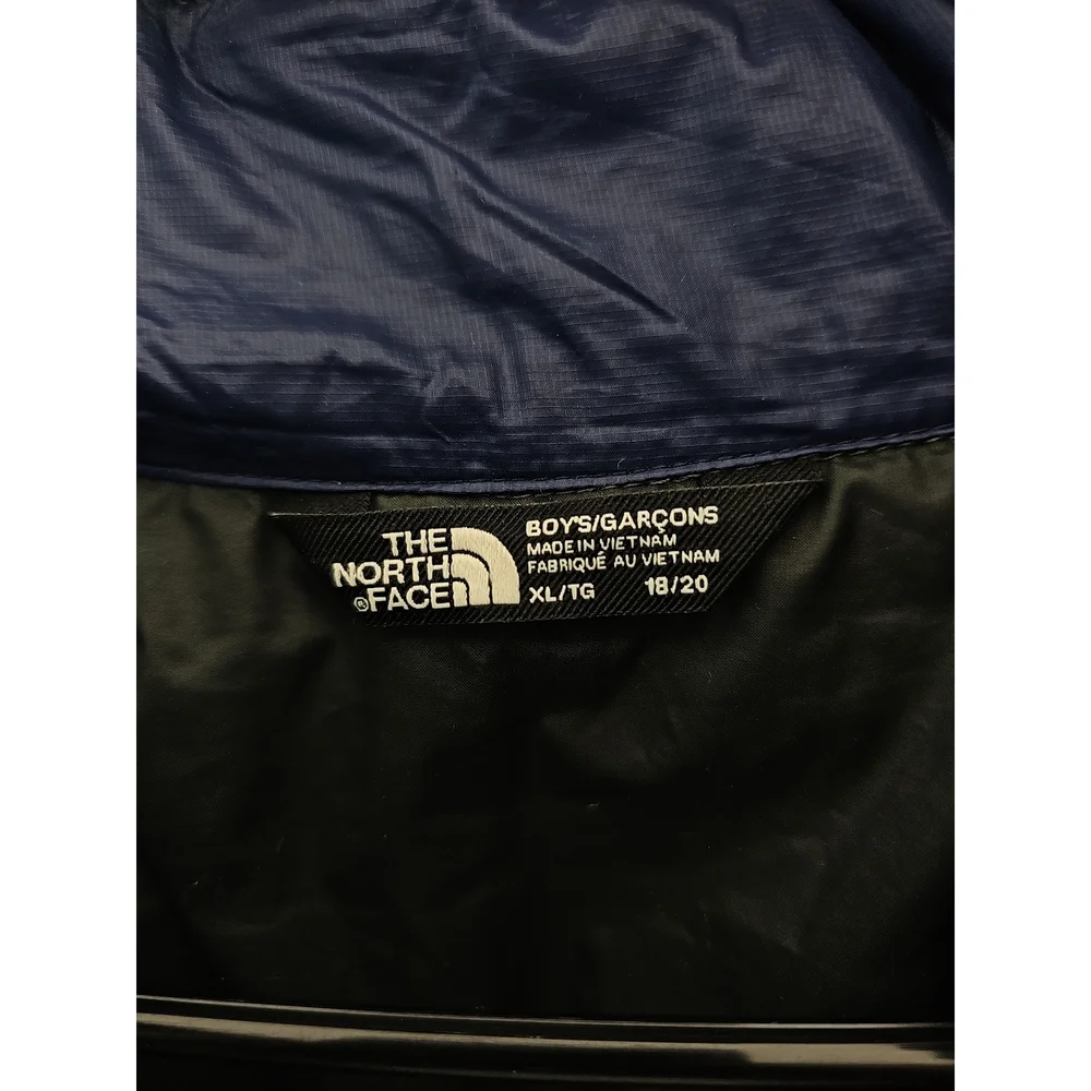 The North Face boy thermoball