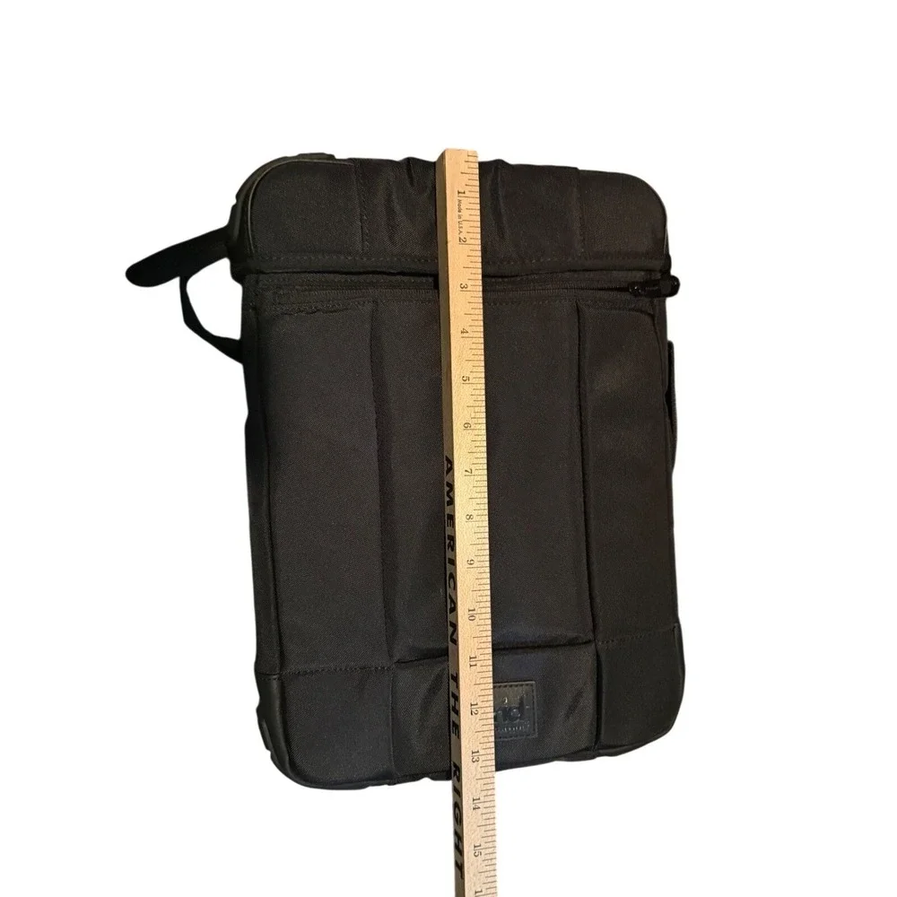 Incase Compass Backpack & Targus Grid 12