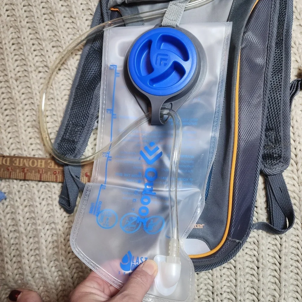Outdoor Products nwot 2l