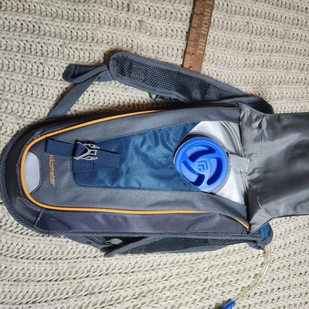 Outdoor Products nwot 2l