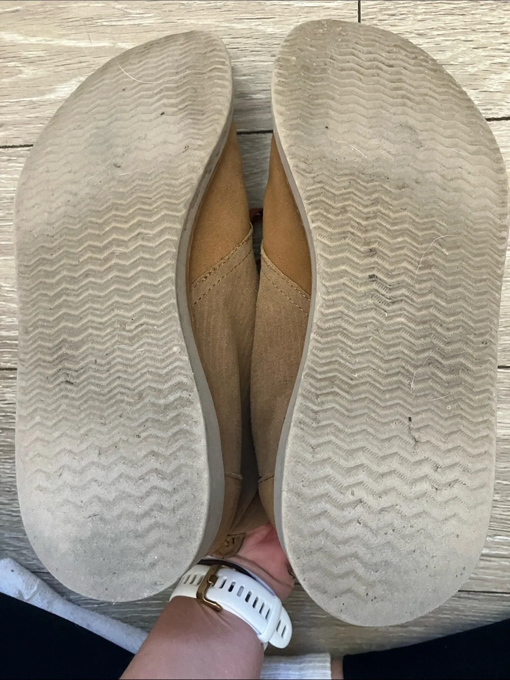 Toms Tan Suede Ankle Boots with Brown Logo