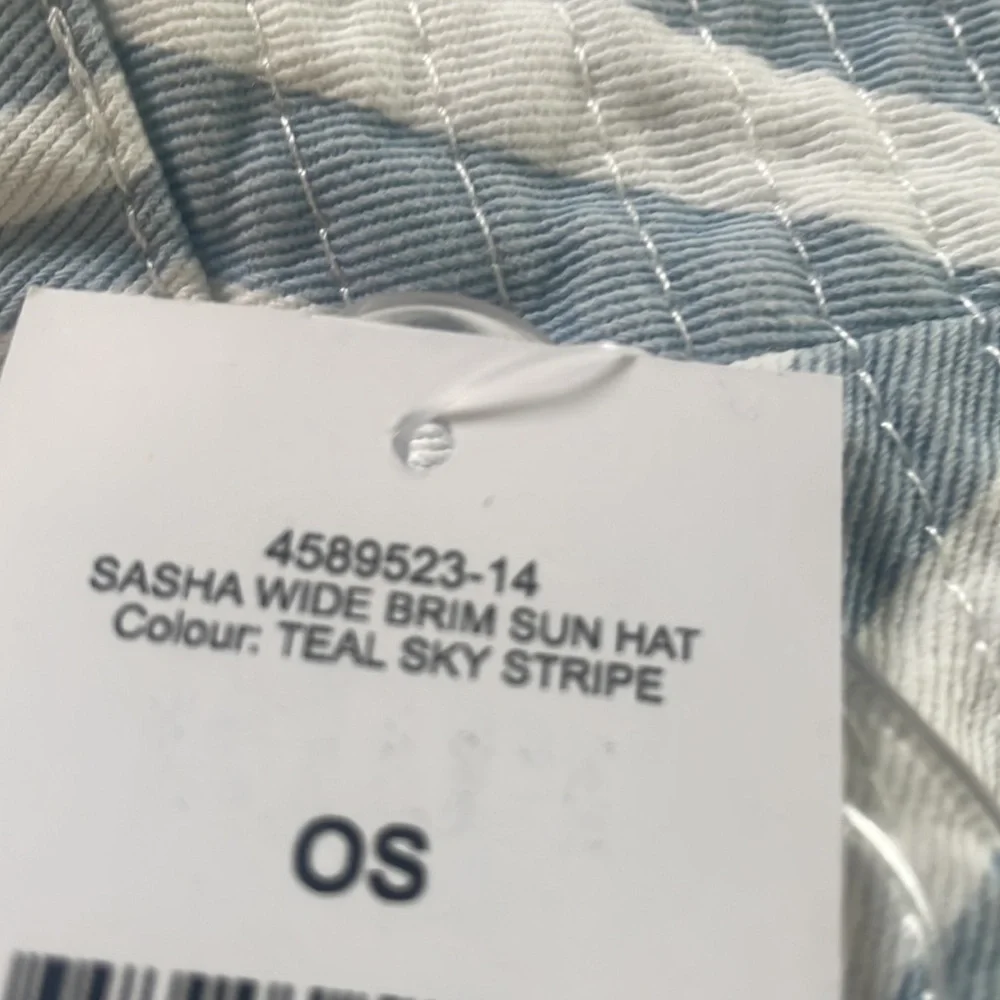 Cotton On new sasha