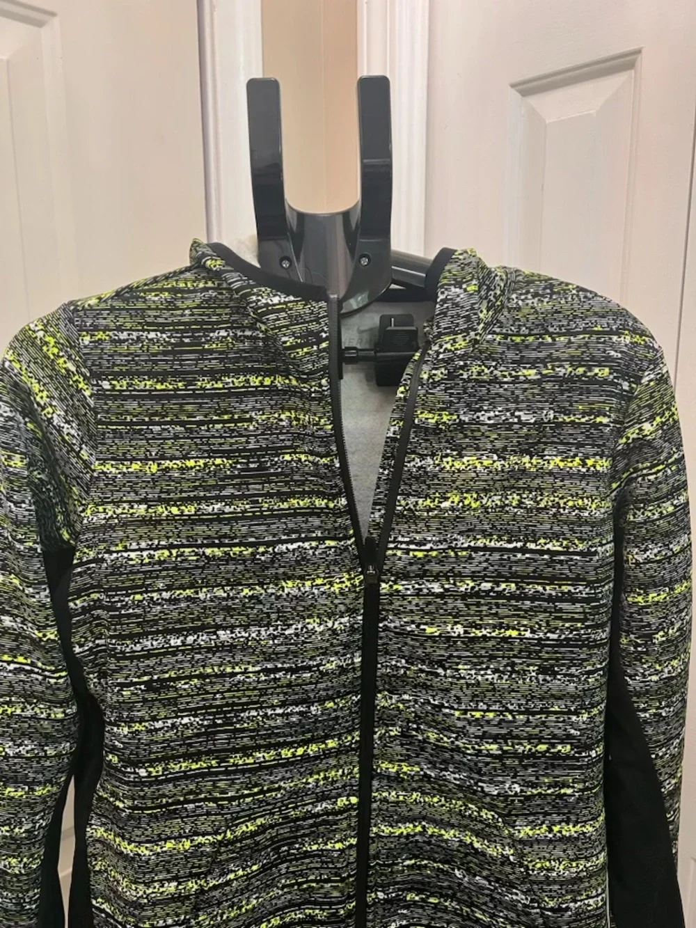 Nike hooded zip
