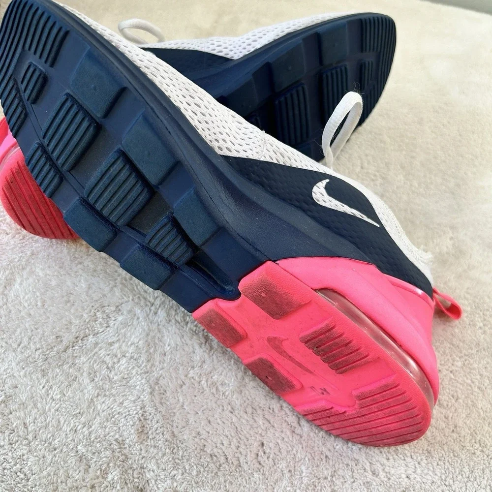 Nike excellent look