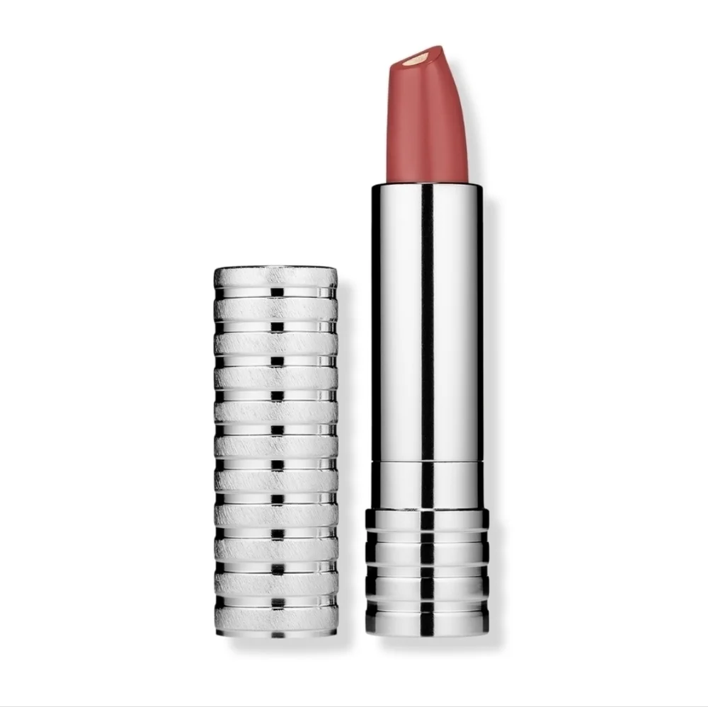Clinique Dramatically Different Lipstick: Sugared Maple (11), NIB