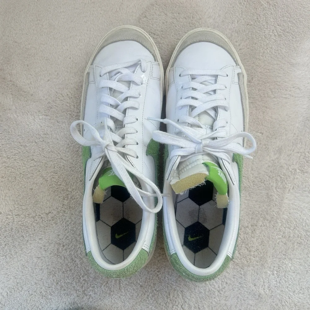 Nike excellent worn