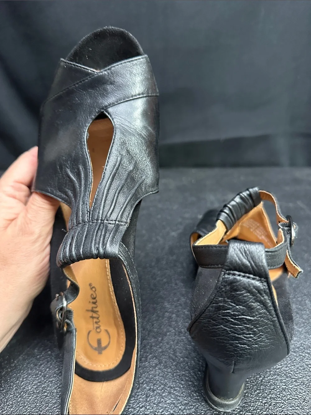 Earthies Black Leather Peep-Toe Slingback Wedges “Seria” 9B