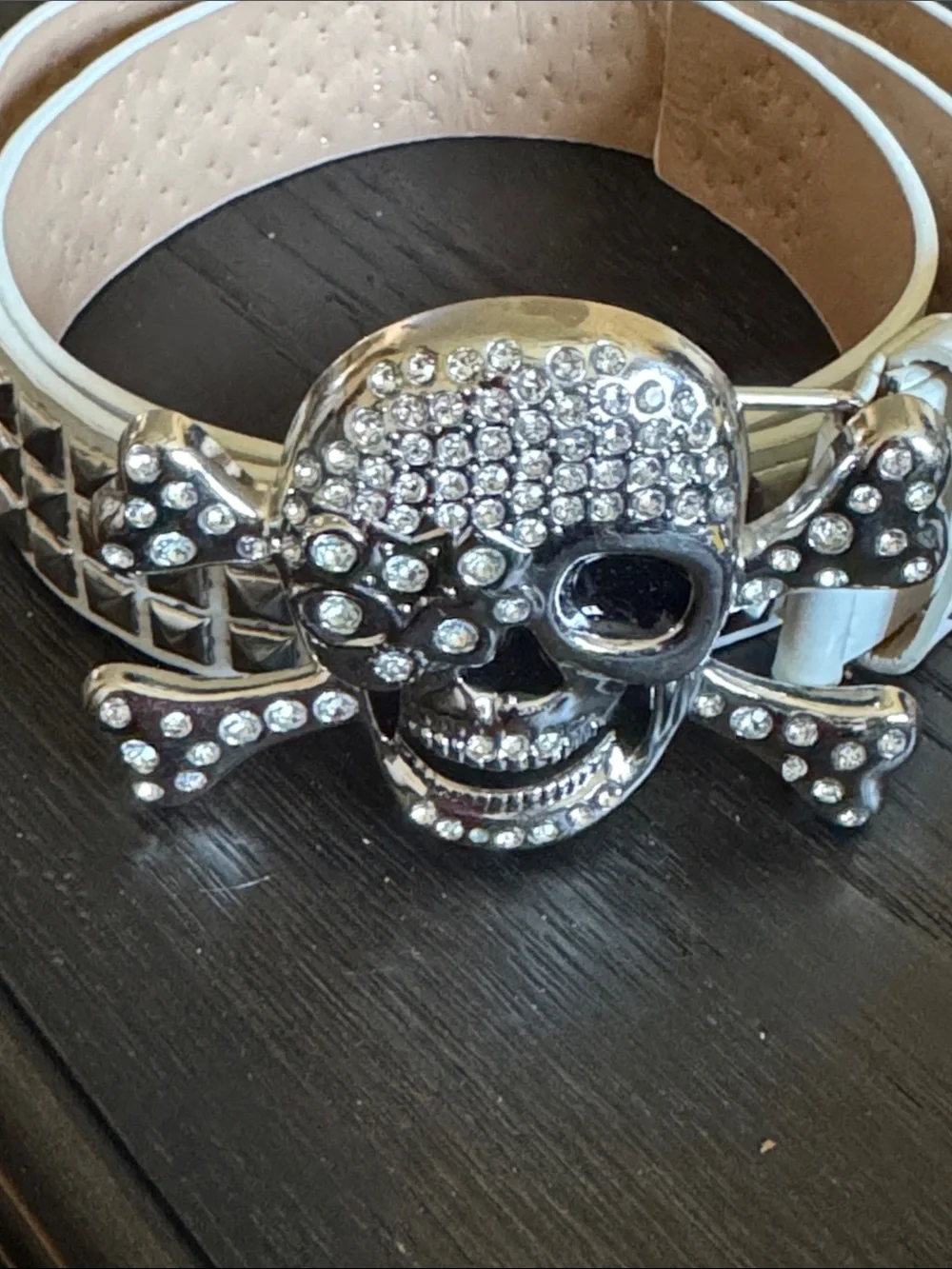 N/A bold strap accessory