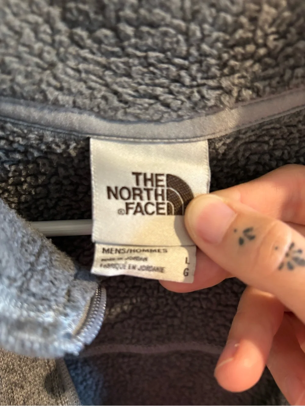Men’s The North Face Charcoal Gray Fleece