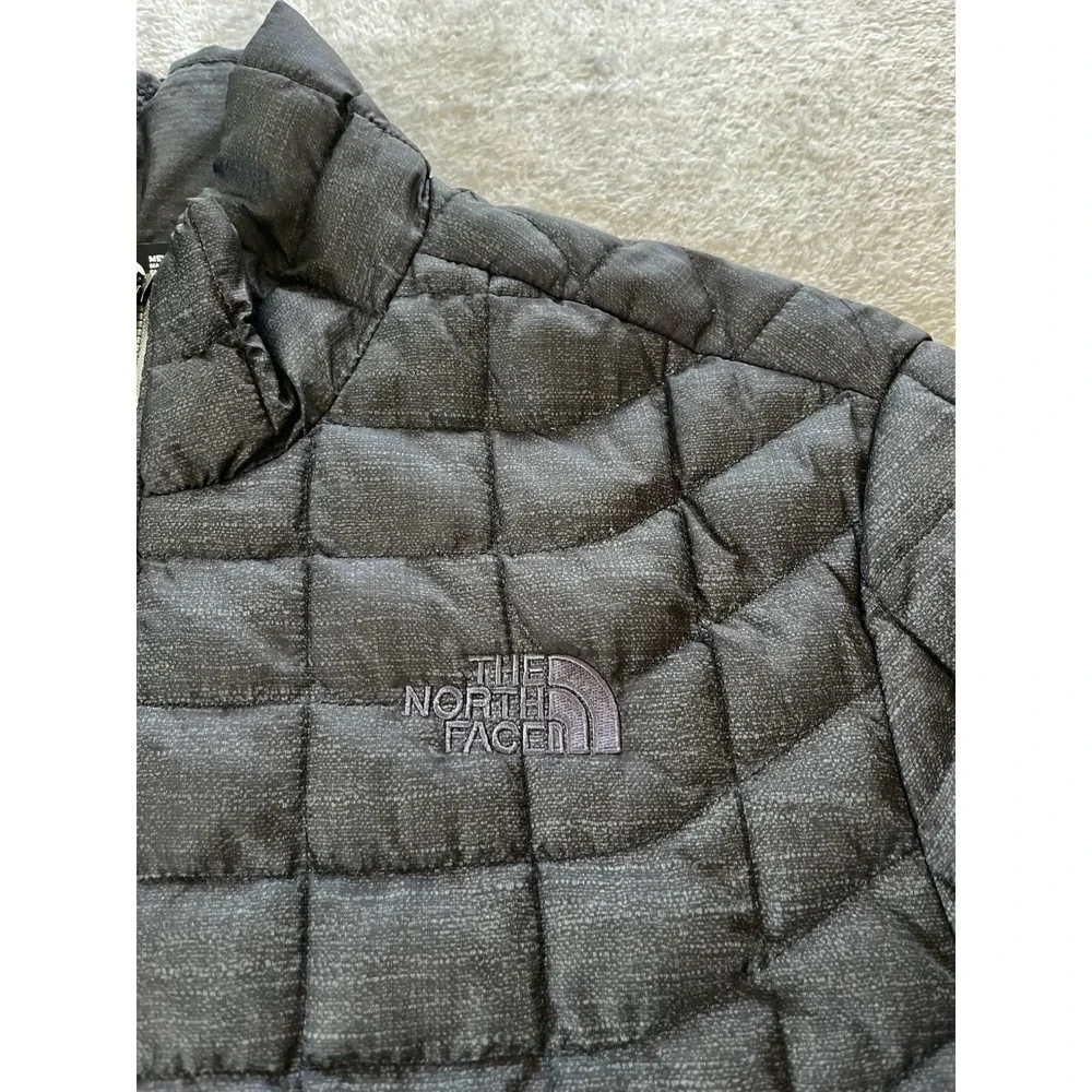 The North Face Men's ThermoBall Insulated Thermal Insulation Jacket TNF Lg