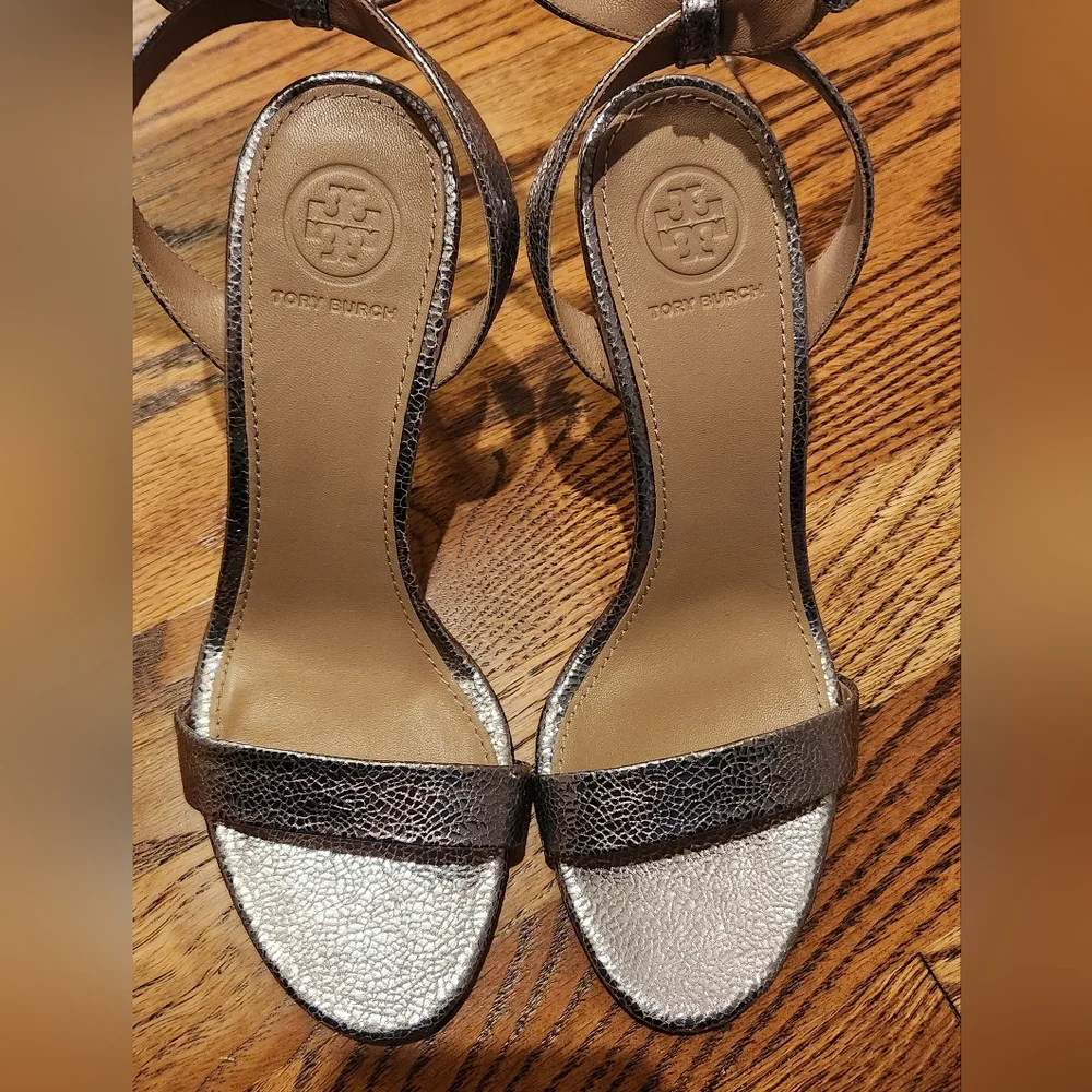 Tory Burch silver textured