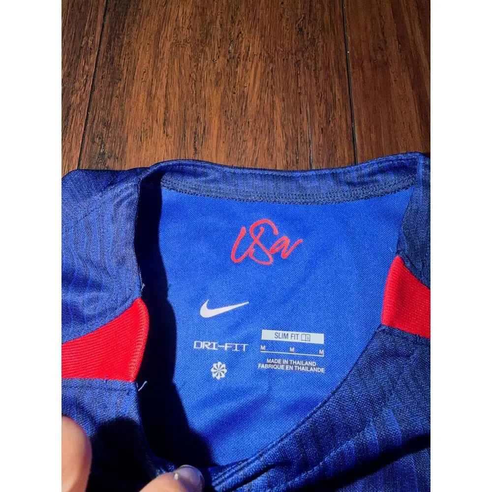 Nike show your