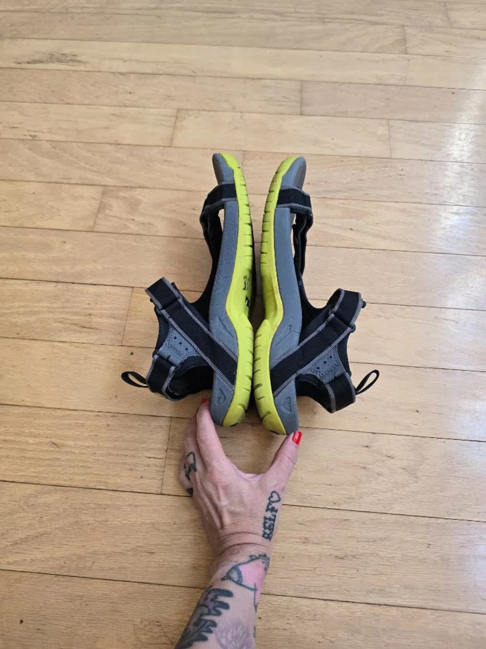 Teva hurricane xlt