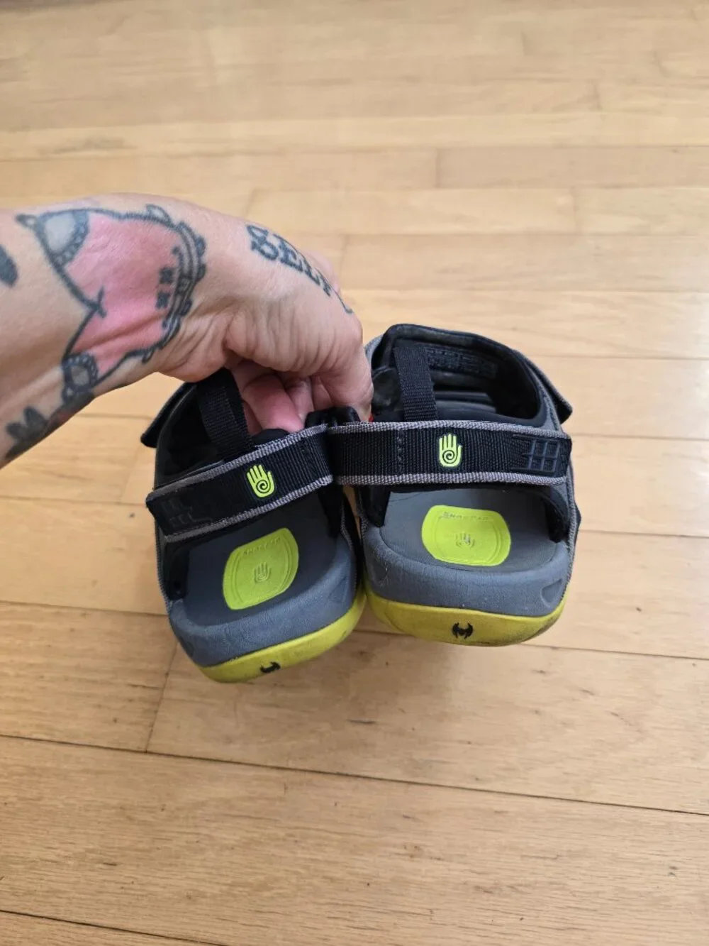 Teva hurricane xlt