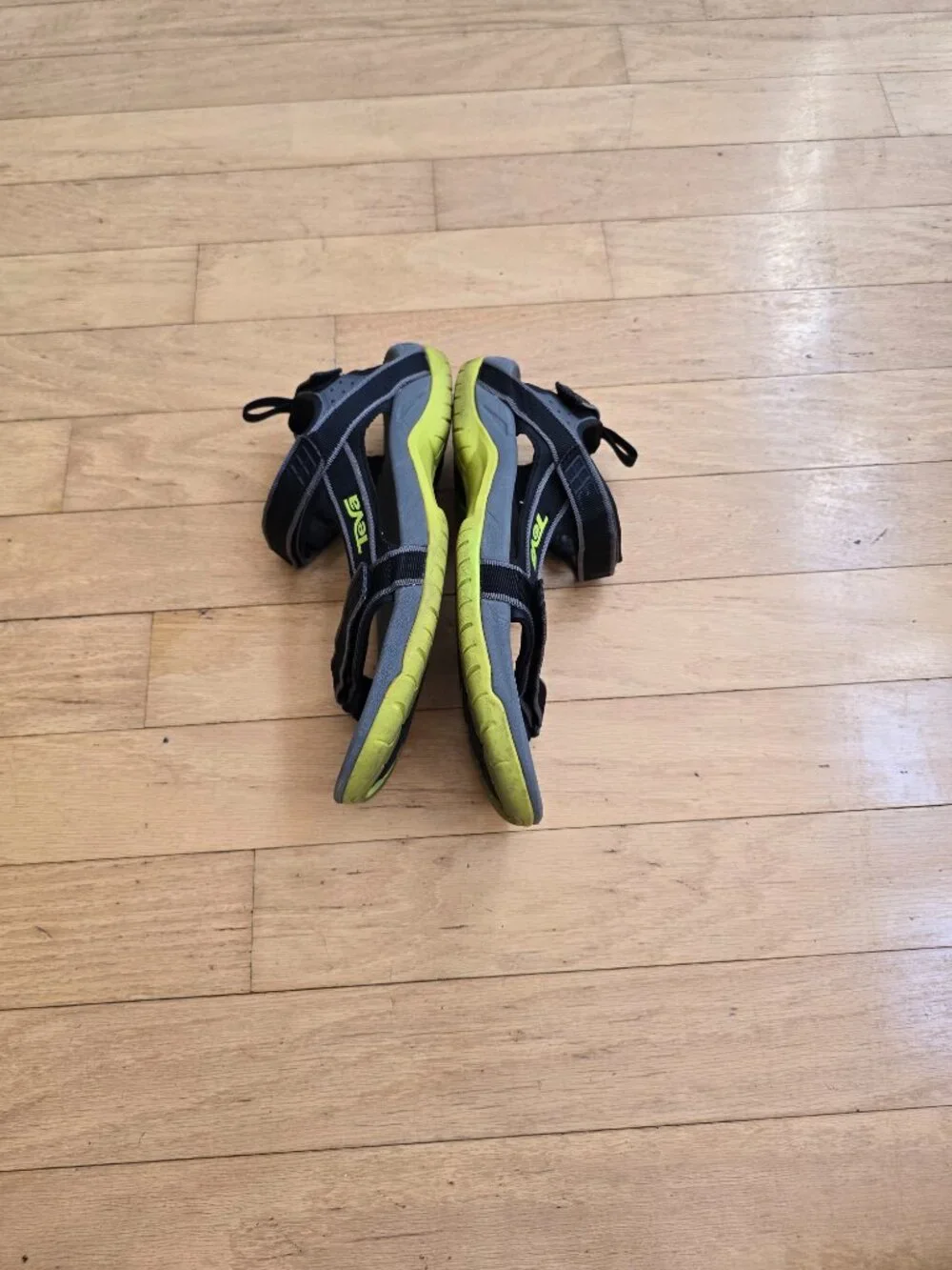 Teva hurricane xlt