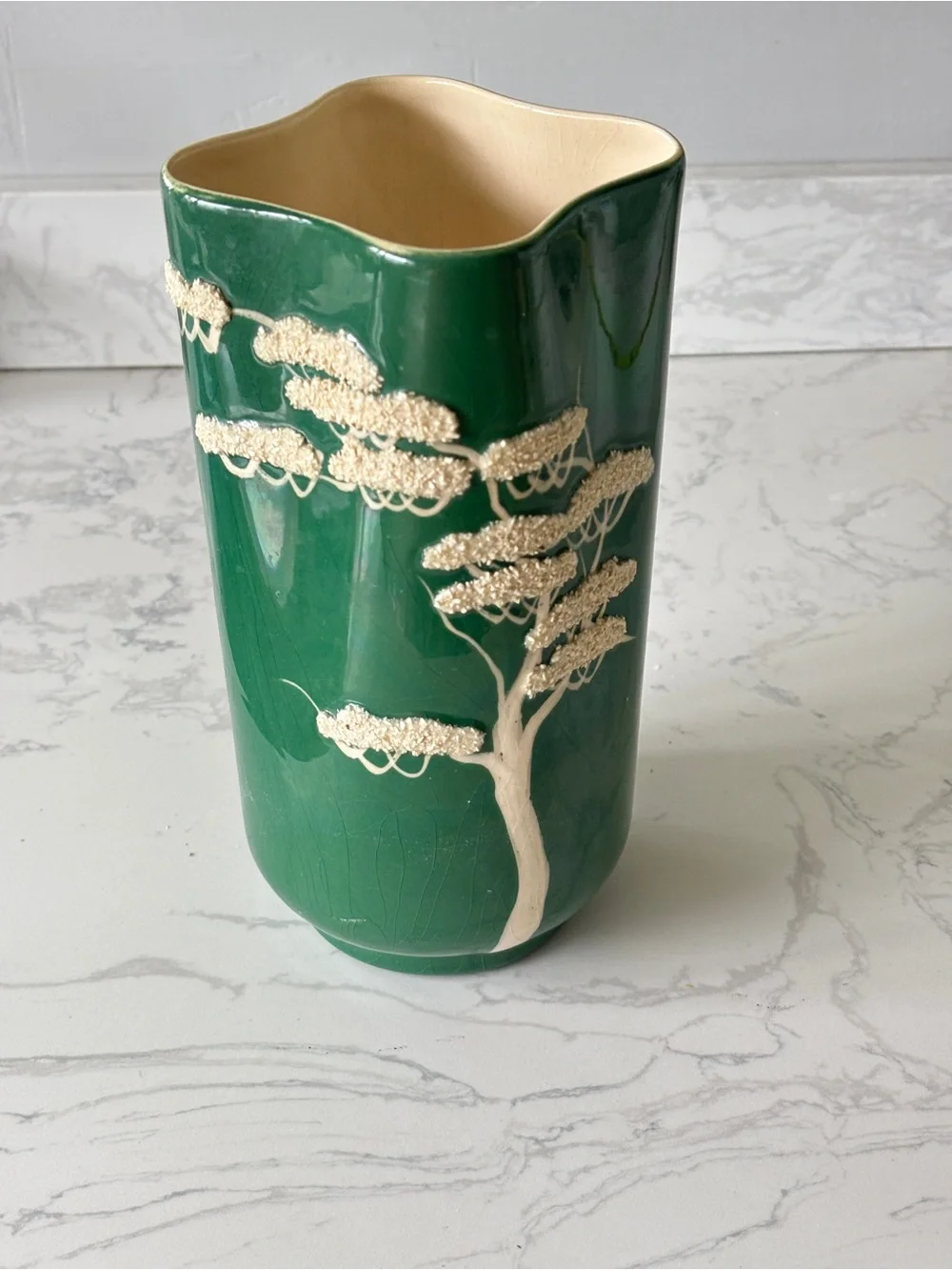 Ming Tree elegant green