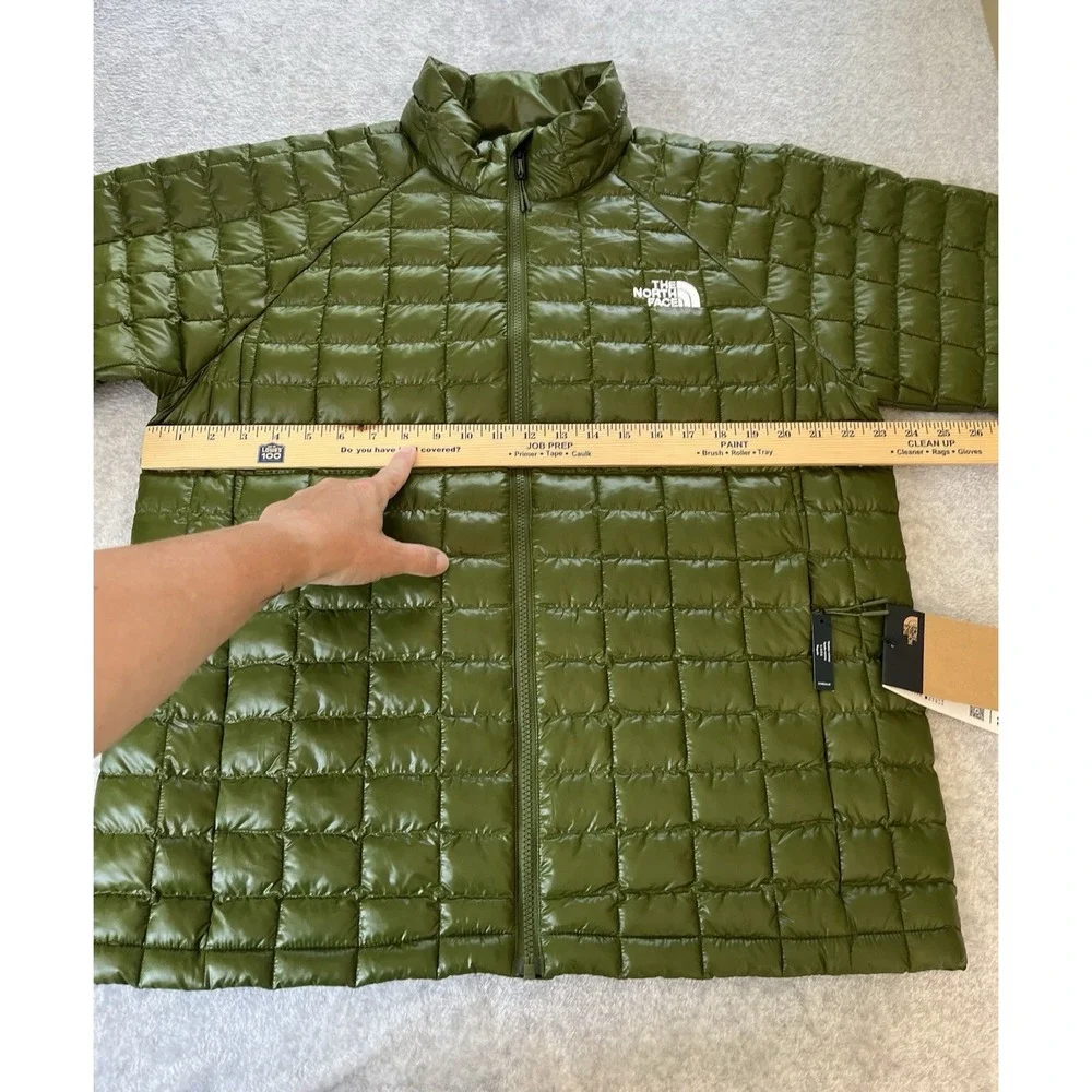 THE NORTH FACE NWT Men's Thermoball Insulated Puffer Jacket Lg Green