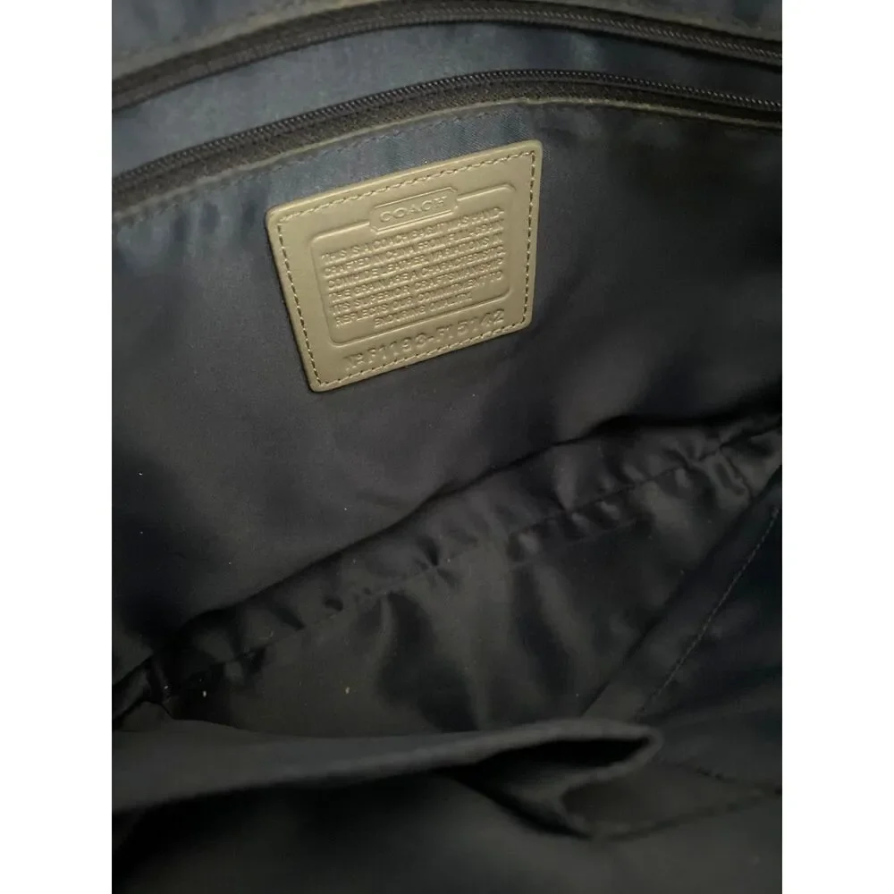 Coach signature stripe