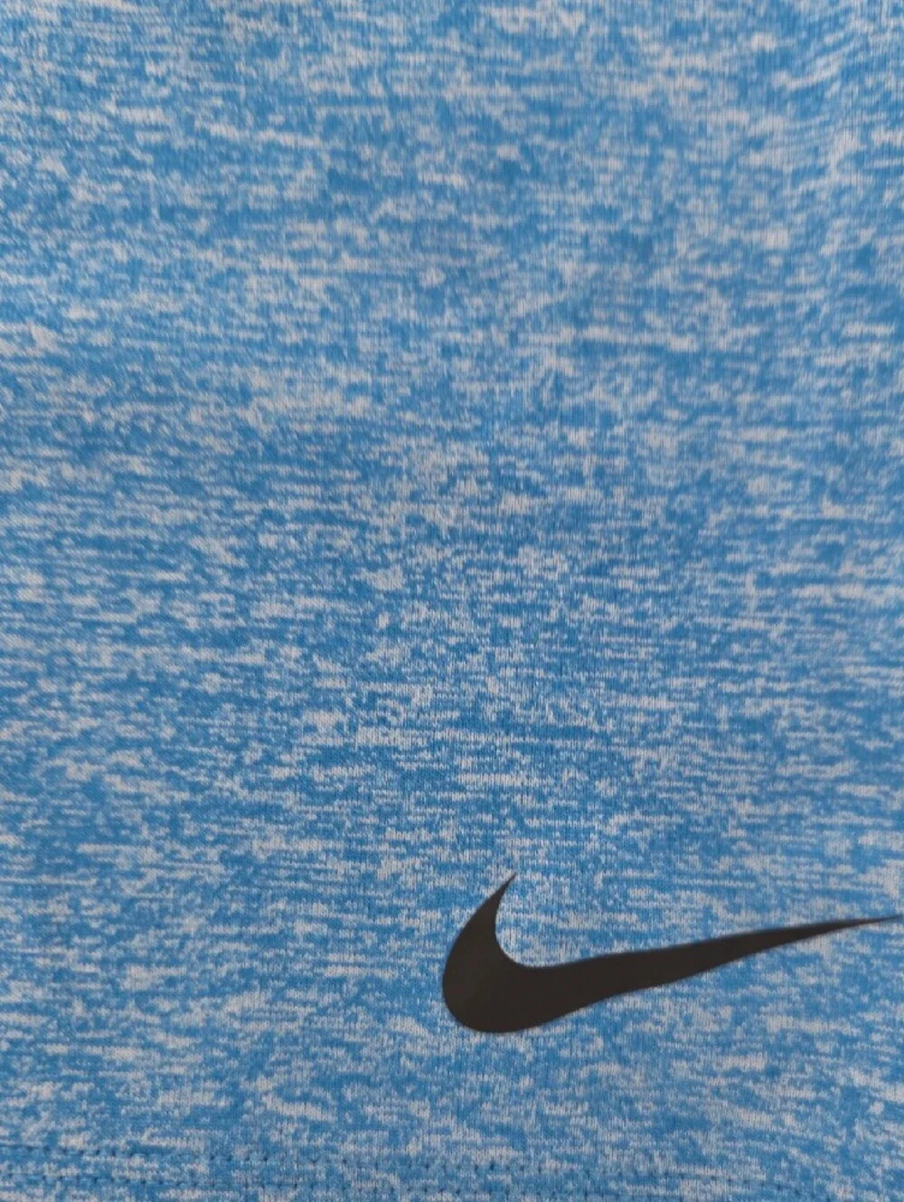 Nike lightweight scoop wear