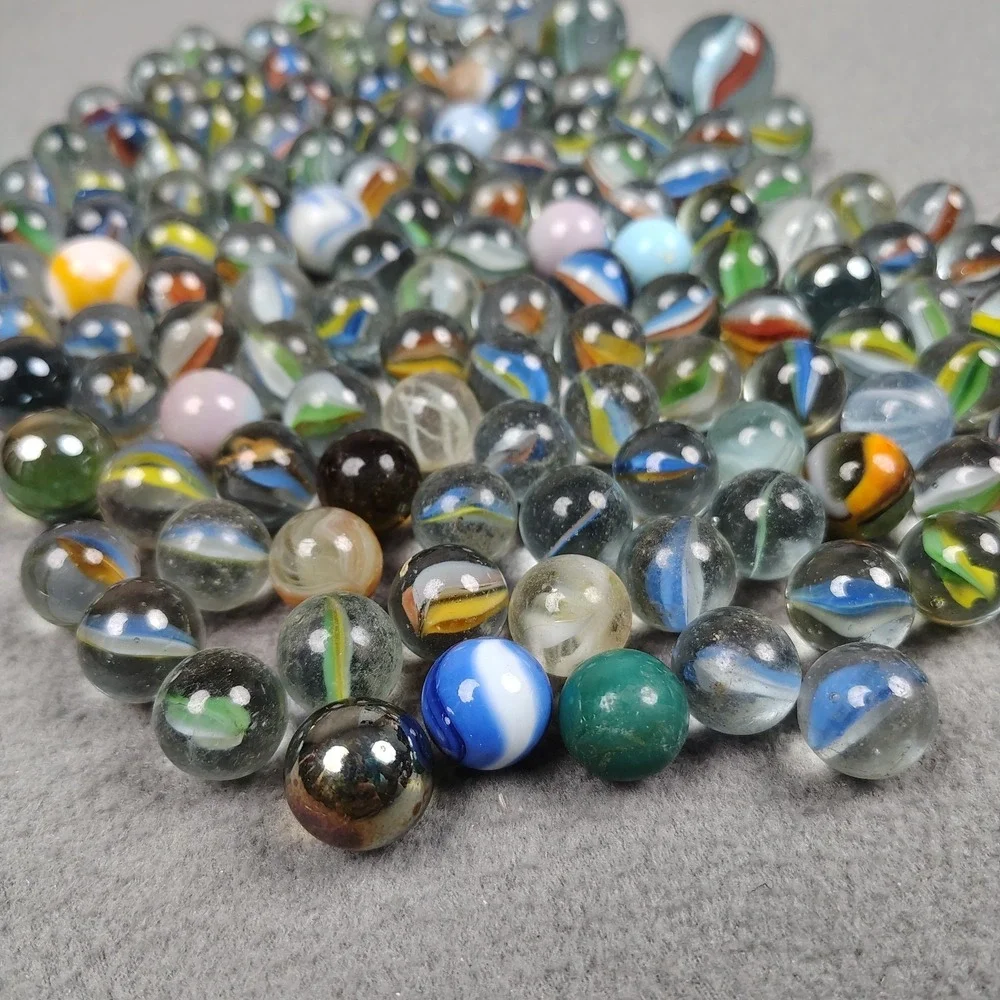 Vintage Marbles Lot 135 Count Mixed Types Assorted Estate Find Swirl/Solids Nice