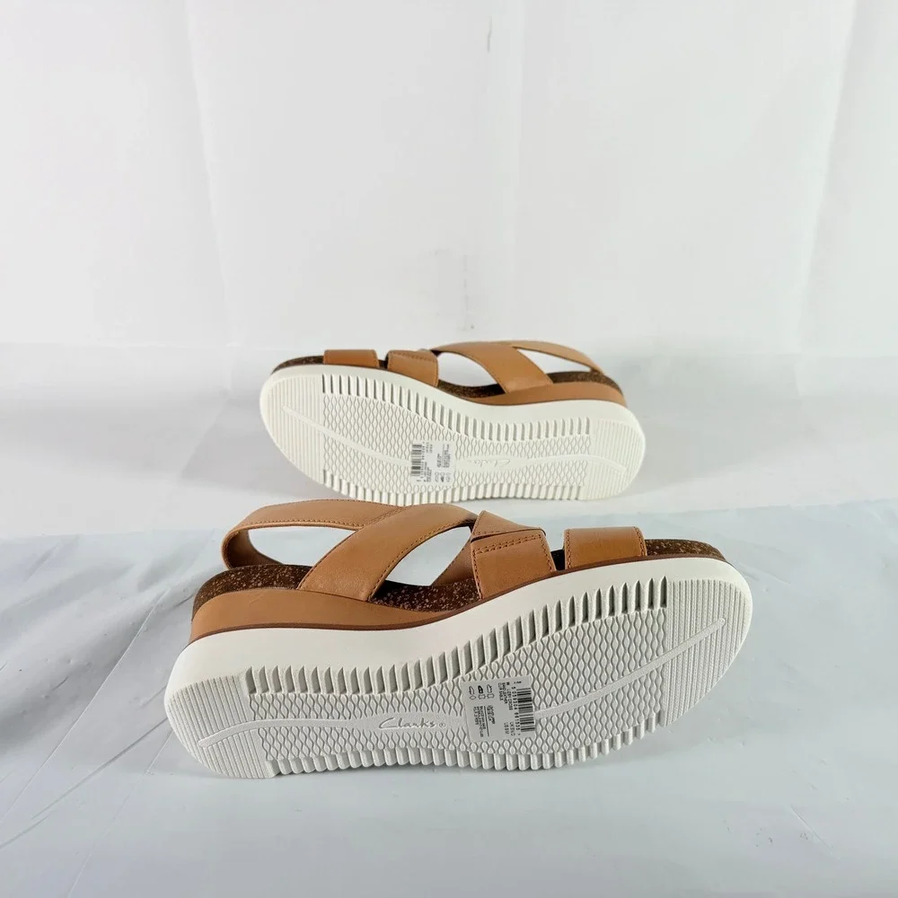 Clarks Lizby Cross Sandal Women 8 Sand Leather Platform Wedge New In Box