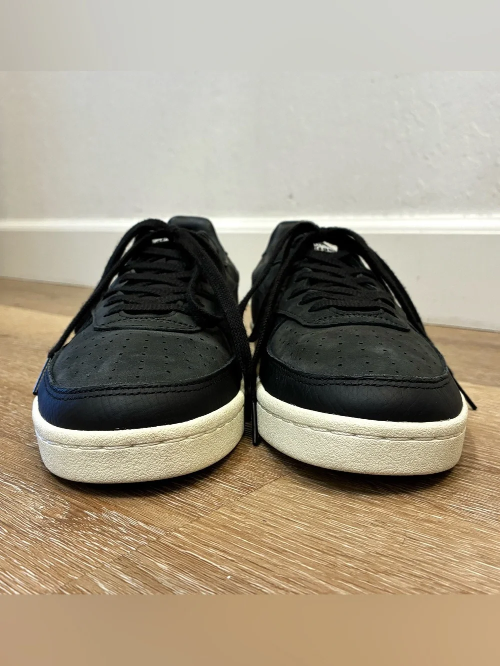 Onitsuka Tiger by Asics onitsuka tiger