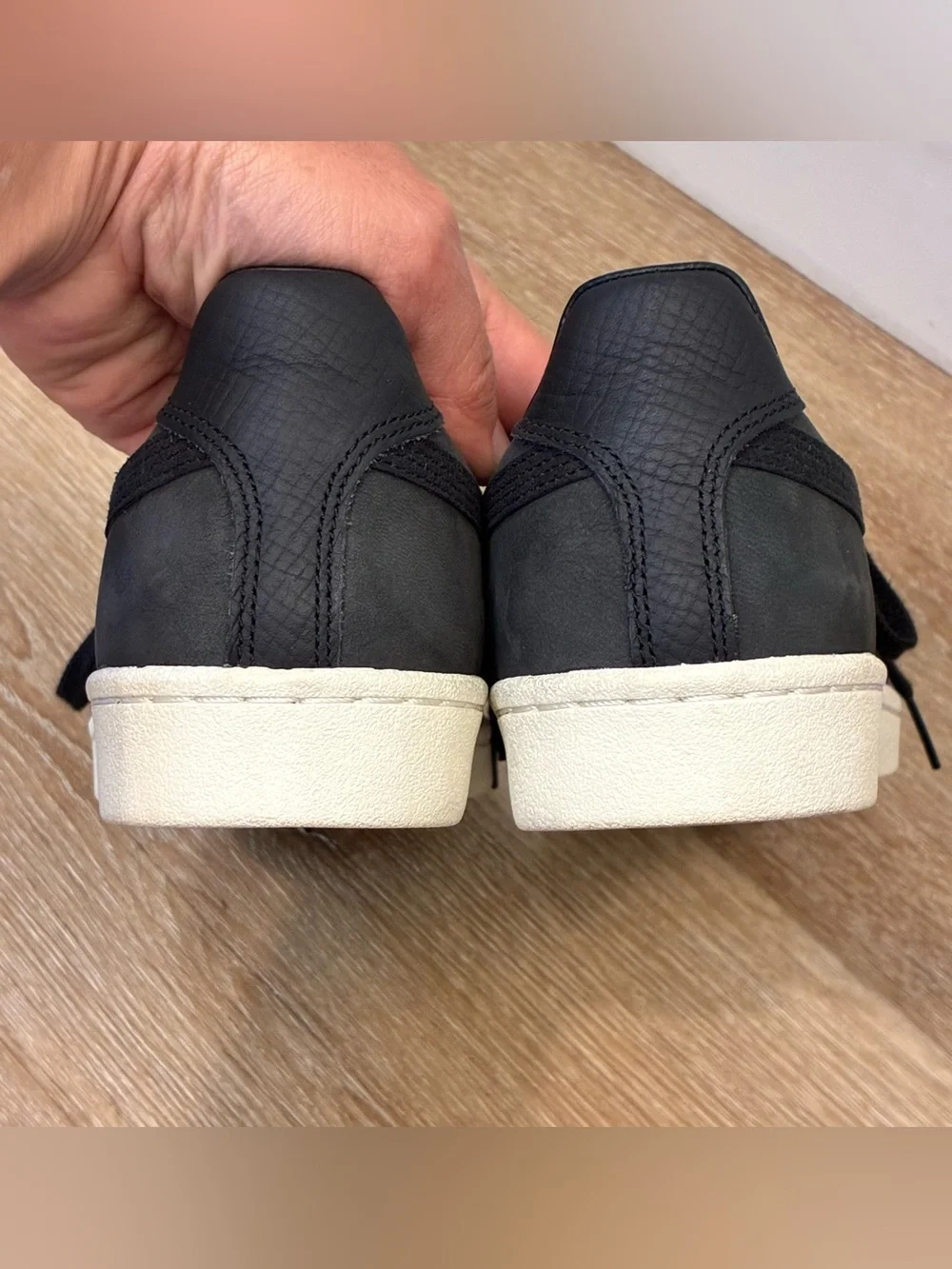Onitsuka Tiger by Asics onitsuka tiger